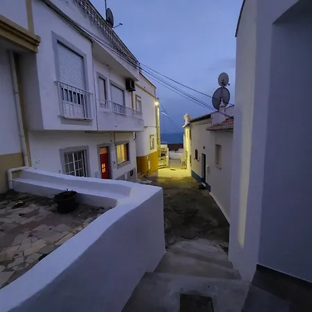 Casa Luna, - Luz, Lagos *