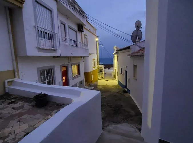 Casa Luna, - Luz, Lagos *