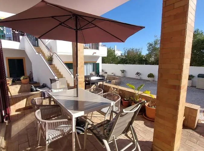 Casa Luna, - Luz, Lagos